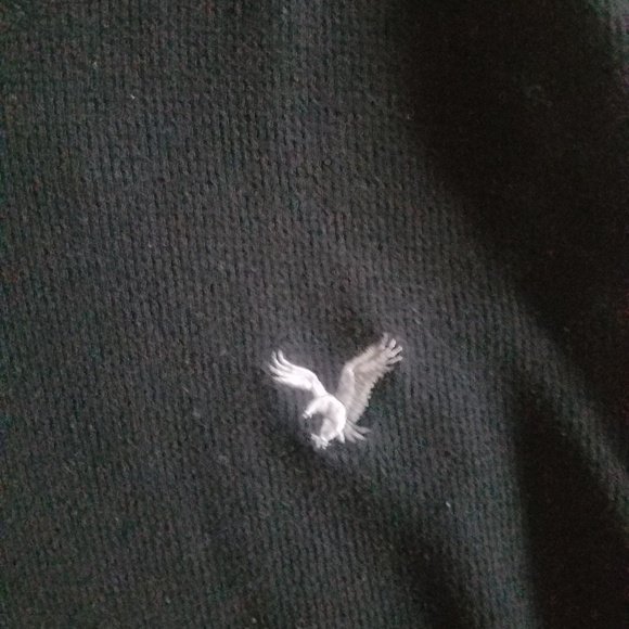 American Eagle pullover - Picture 2 of 3
